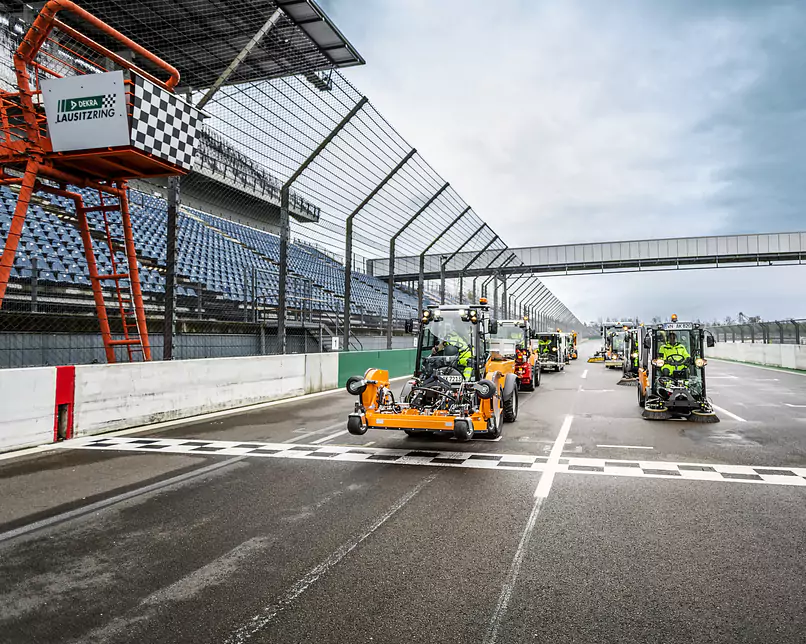 Range_municipal_public_services_race_oth_07_CI20-Screen.jpg