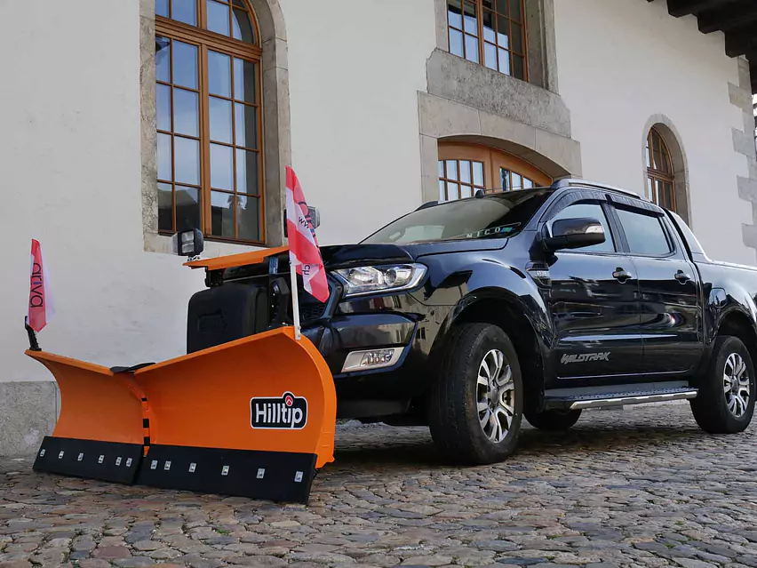 Schneepflug Ford Ranger Hilltip.jpg