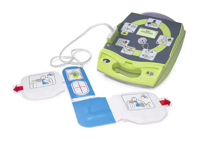 Defibrillator ZOLL AED Plus