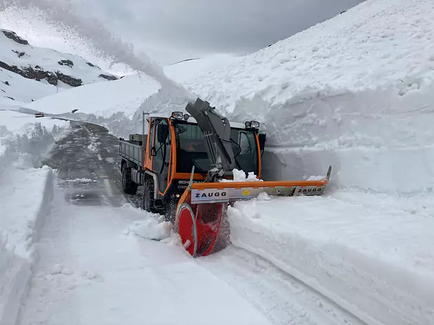 SCHLTRAC Schneefräsen