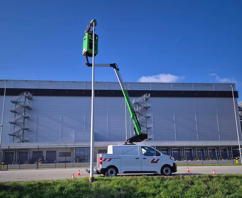 K20L-Strassenlampe-7-quadrat Insta.jpg