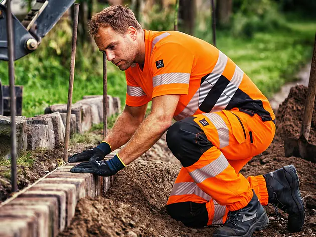 Warnschutz-Bekleidung