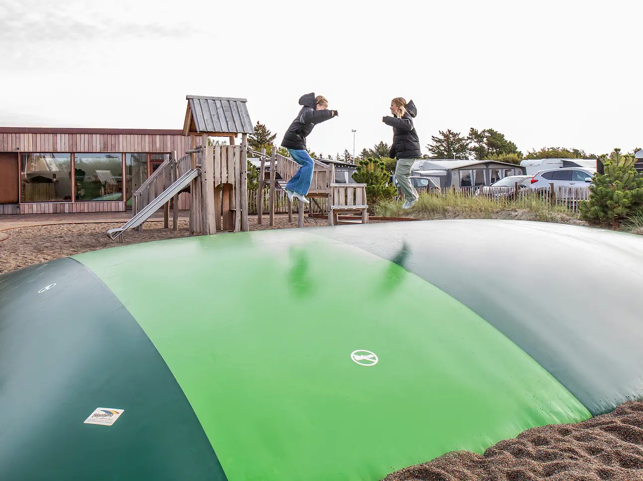Luftkissen Trampolin