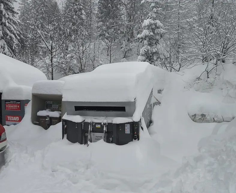 Compacteur Valais neige_2.jpg