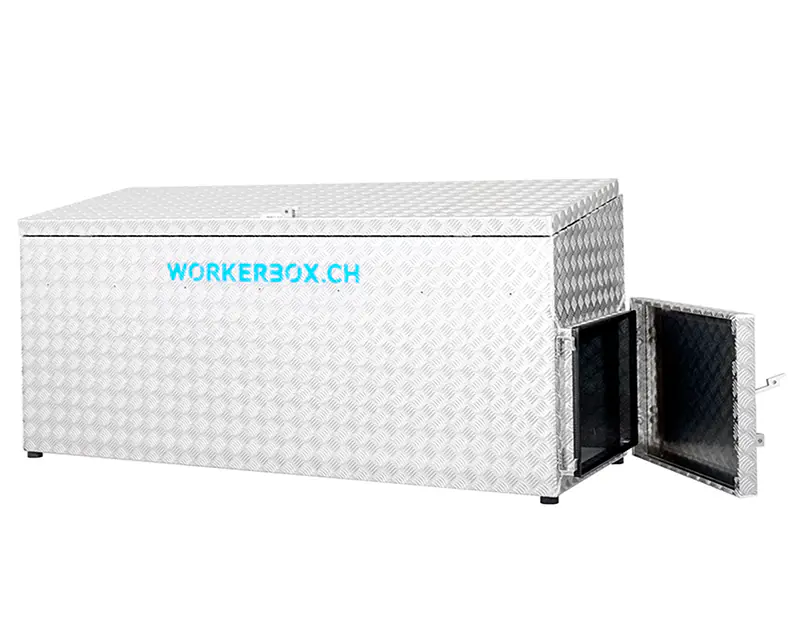 worker-box-cst-002.png