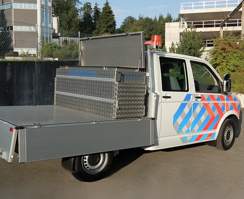 worker-box-mass-pritschenfahrzeug.png