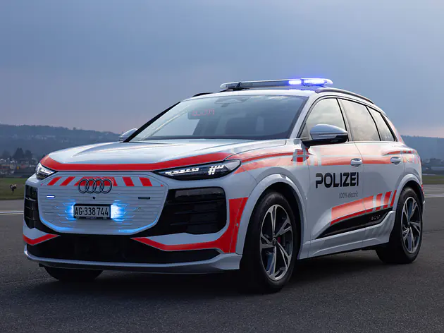 Audi Q6 e-tron quattro (BEV) / Polizei – Einsatzfahrzeuge
