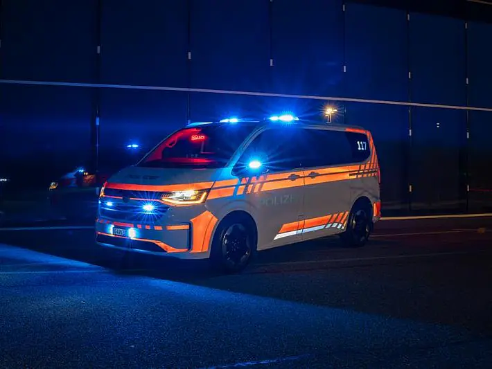 VW Caravelle Style 4x4 