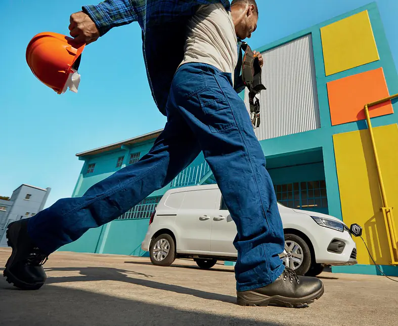 Kangoo_Van_3.jpg