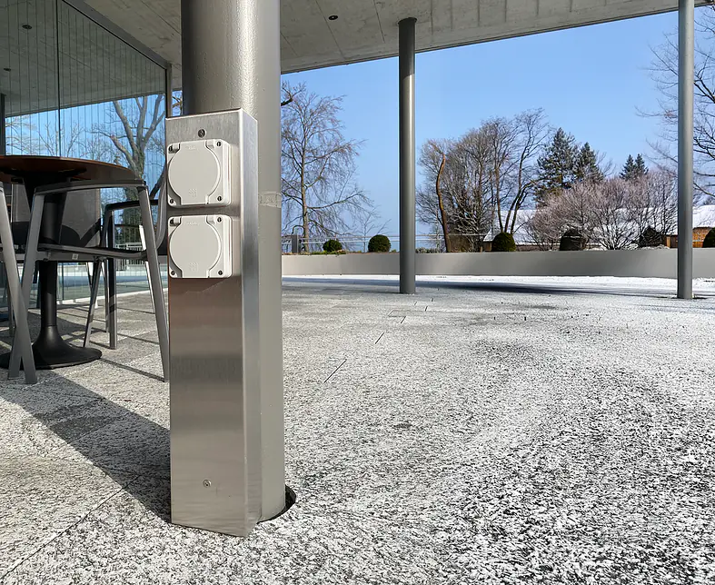 245680 Energiesäule V2A H=600 2xBohrung NUP Gr.png