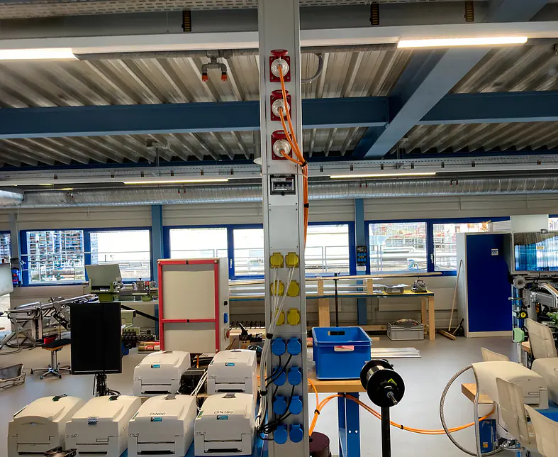 248276 ES 160 Raumsäule Spannvorrichtung Butech SA Glovelier (2).JPG