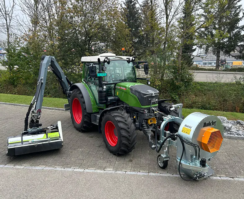 ASF 700 Front ,Fendt 211 (2).jpeg