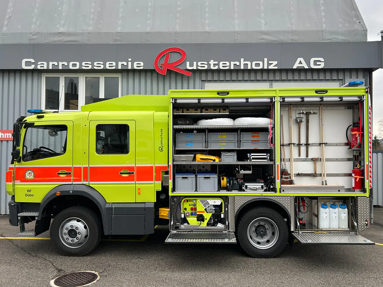 Pionier- und Rüstfahrzeuge