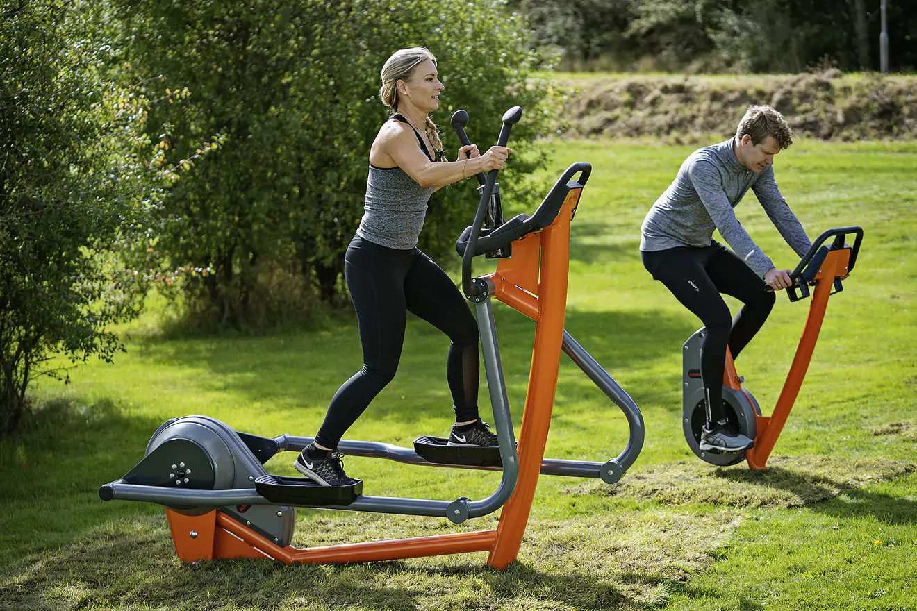 Crosstrainer und City Bike