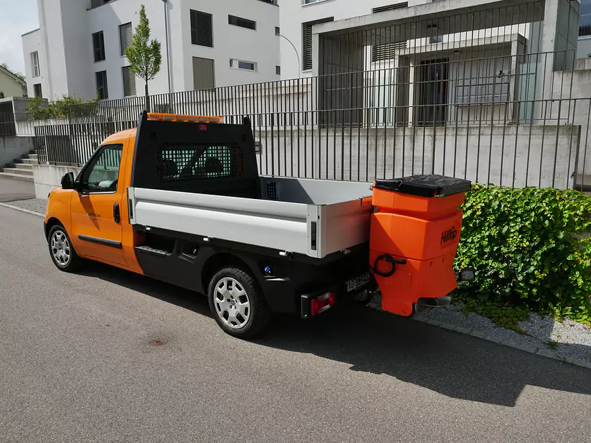 Salzstreuer klein Hilltip Fiat Doblo.JPG