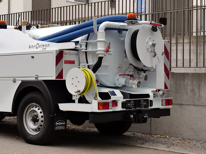 Kanalreinigung Baroclean Pickup Ford Ranger.jpg